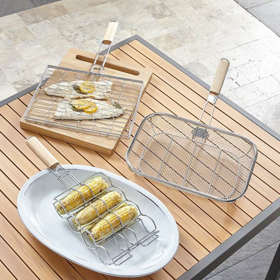 Barbecue & Grilling * | Online Flexible Grill Basket With Wood Handle